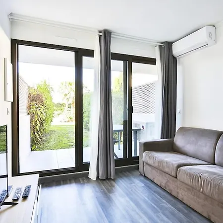 Casa de Férias Superbe 2 Piece Tout Confort , Piscine /ac/parking